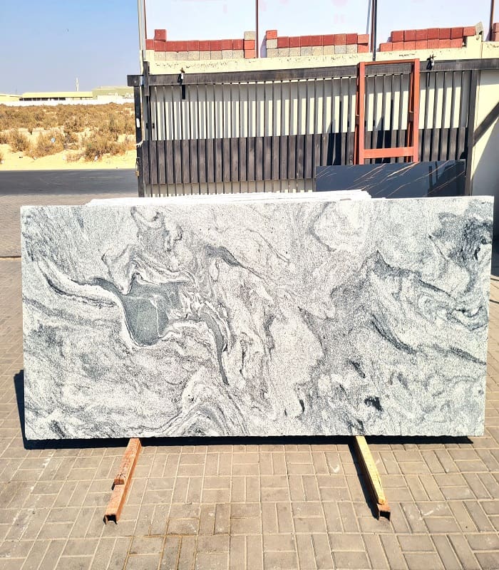 Viscon White Granite — cutter slabs, landings, cut-to-size pieces (2 cm, 3 cm) — arrival photograph 2 (22 January 2025)