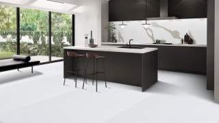 Visualisation of Calacatta Quartz MR in a kitchen
